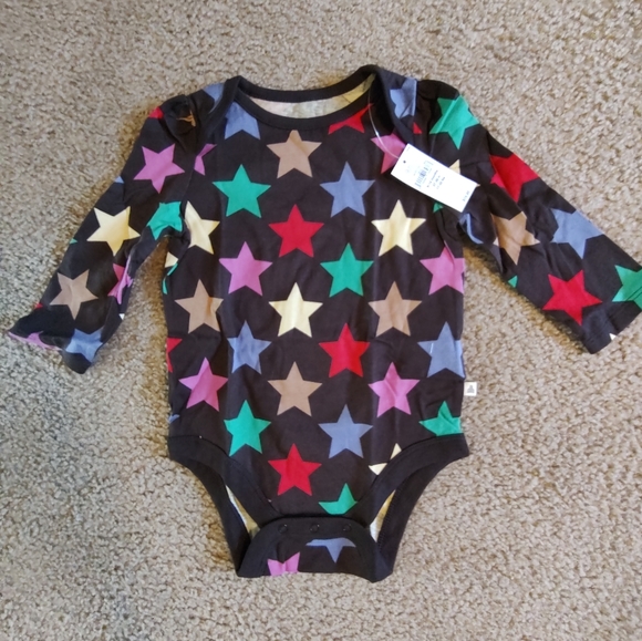 Gap Baby 100% Organic Cotton Mix&Match Star Onesie NWT 0-3m, 6-12m & 12-18m - Picture 2 of 5